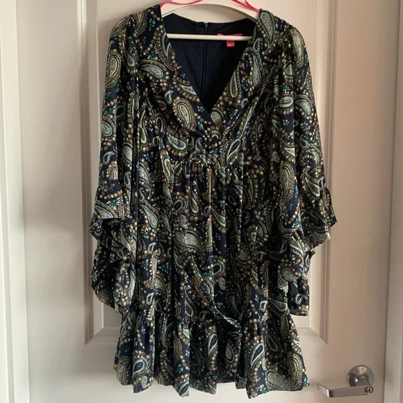 Betsey Johnson Paisley Dress Blue 4 V-neck Ruffle Party Wedding Guest Vacation - Picture 4 of 17